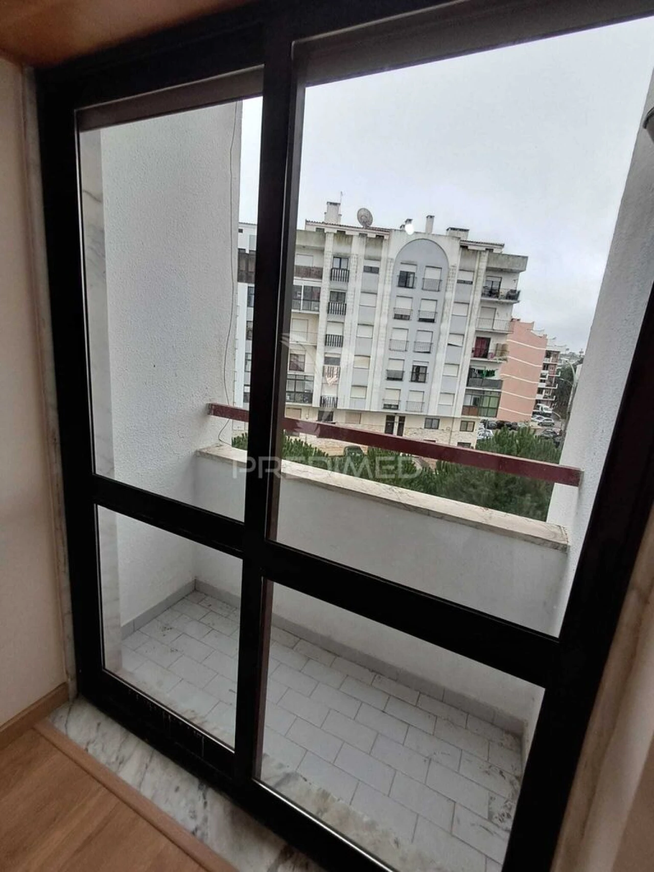 Apartamento T3 para Venda em Rio de Mouro Foto 14