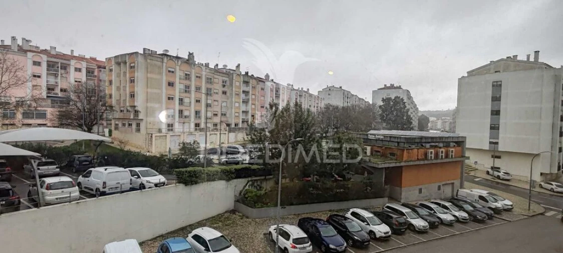 Apartamento T3 para Venda em Rio de Mouro Foto 13