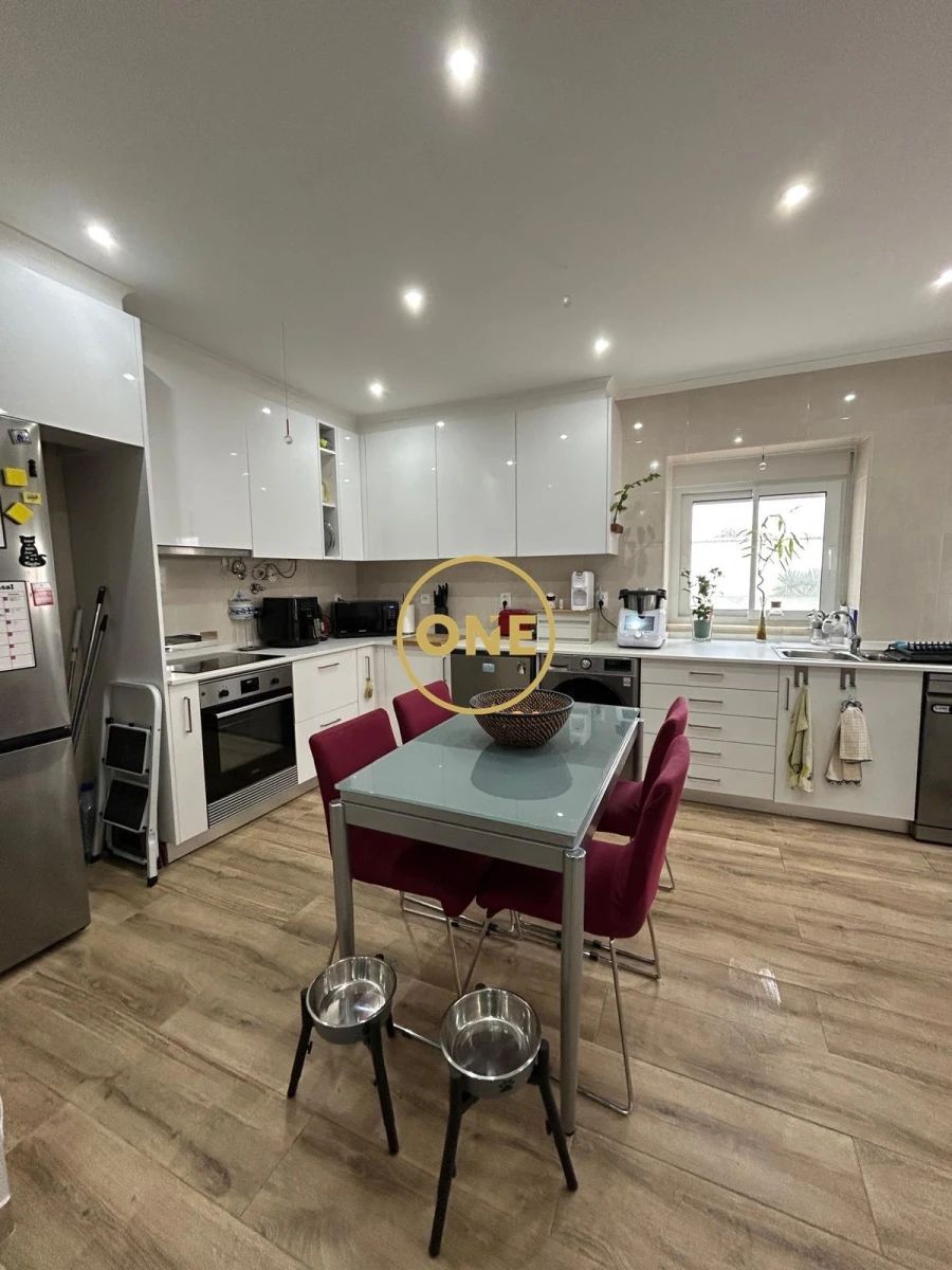 Moradia T6 para Venda em Alpiarça Foto 15