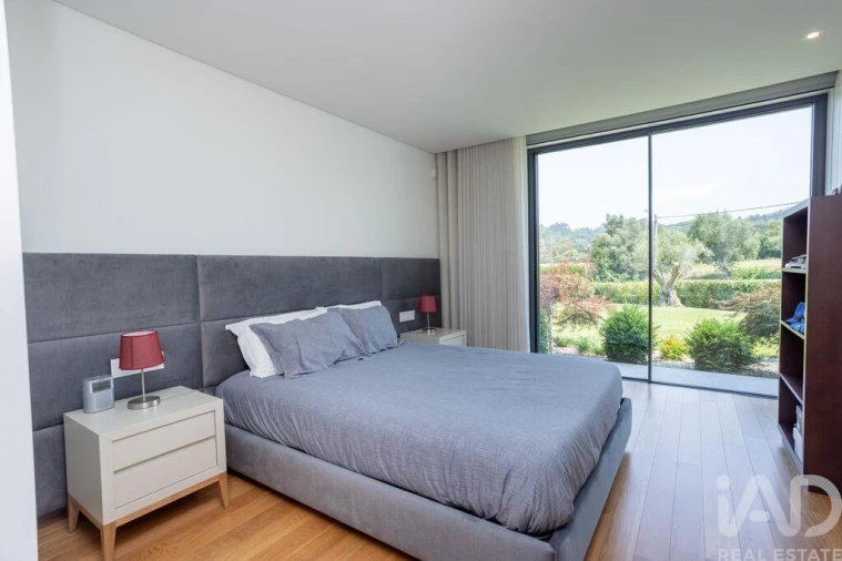 Moradia T3 para Venda em Santo Tirso, Couto (Santa Cristina e São Miguel) e Burgães Foto 35