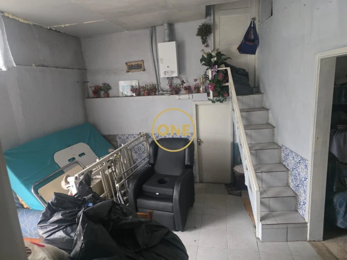 Moradia T2 para Venda em Agrela Foto 2