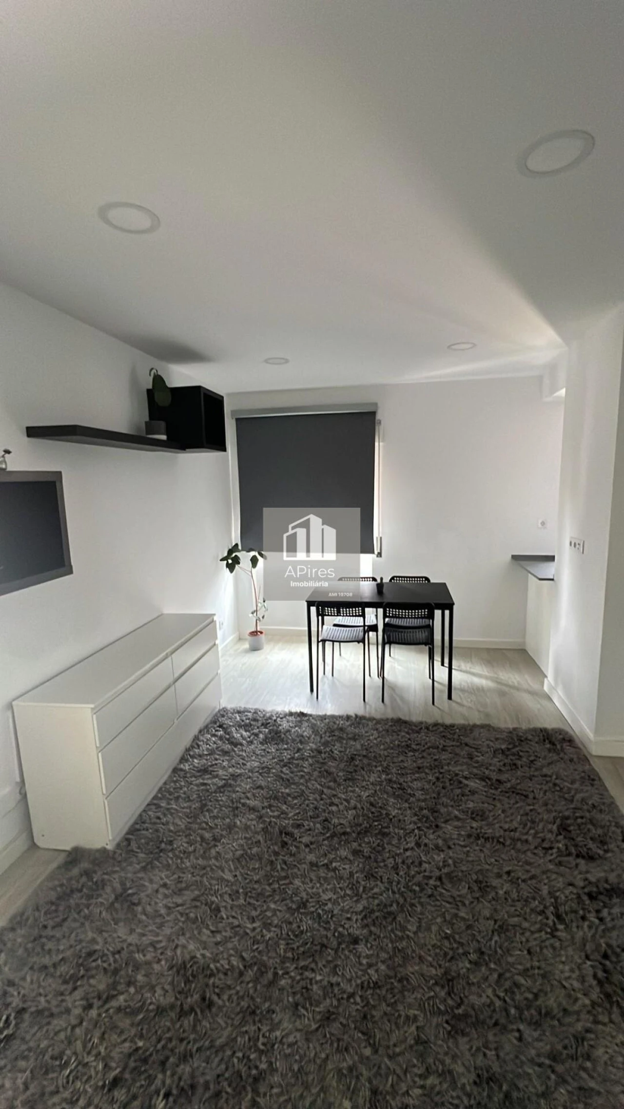 Apartamento T3 para Venda em Seixal, Arrentela e Aldeia de Paio Pires Foto 2