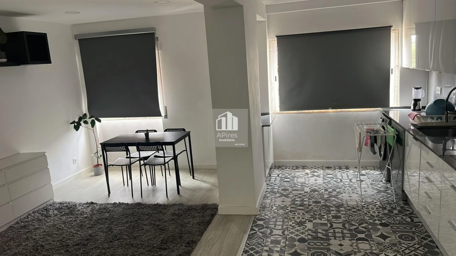 Apartamento T3 para Venda em Seixal, Arrentela e Aldeia de Paio Pires