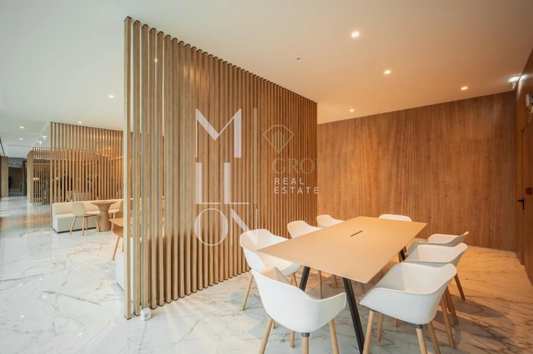 Apartamento T1 para Venda em Areeiro Foto 49