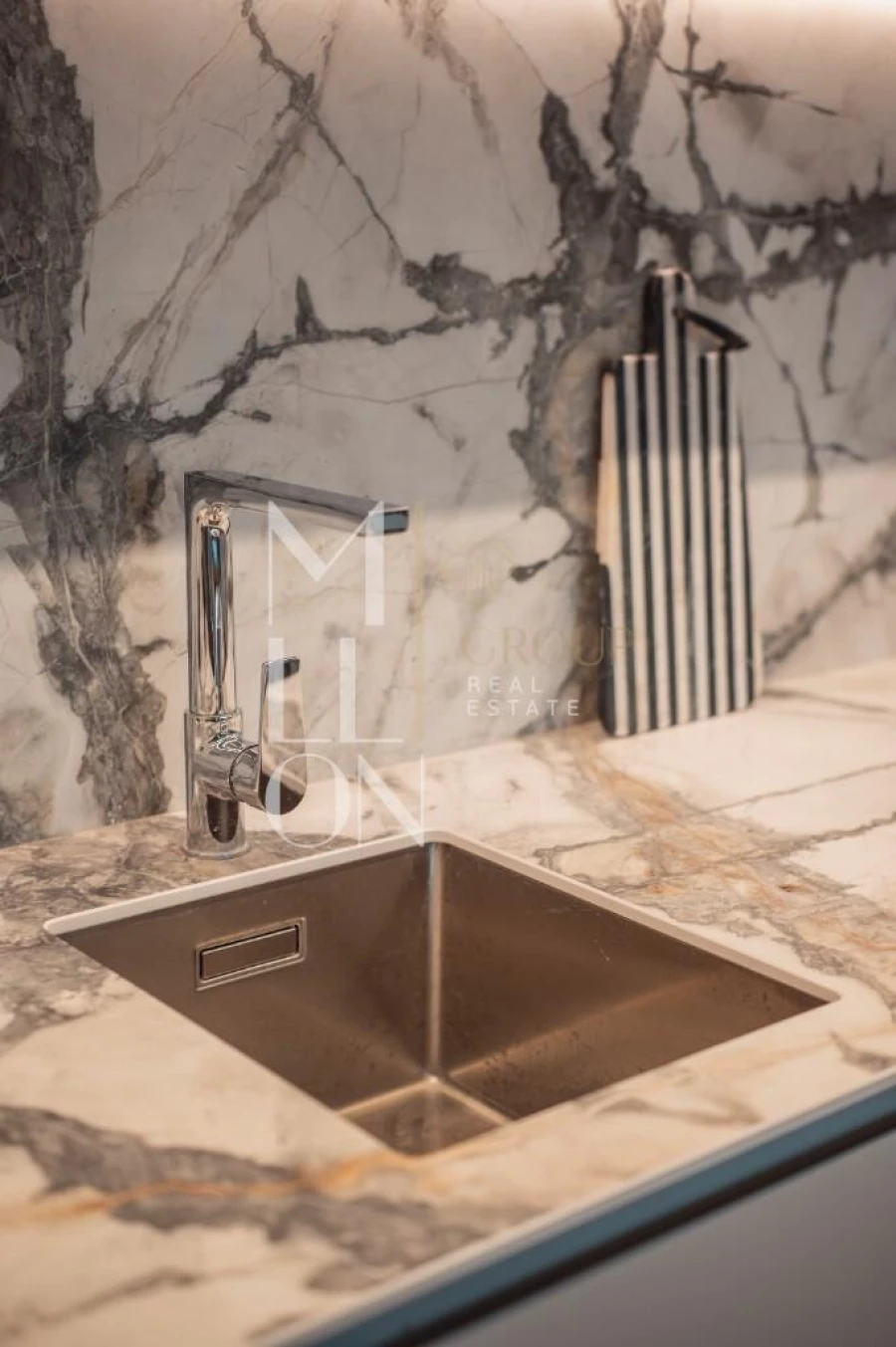 Apartamento T1 para Venda em Areeiro Foto 36