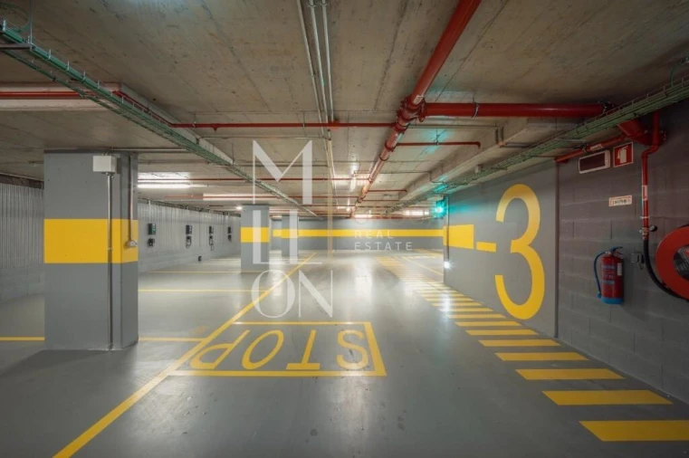 Apartamento T1 para Venda em Areeiro Foto 40