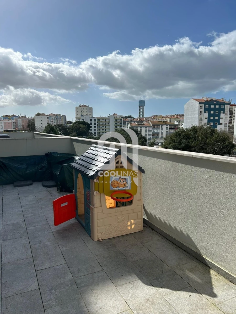 Apartamento T2 para Venda em Seixal, Arrentela e Aldeia de Paio Pires Foto 25