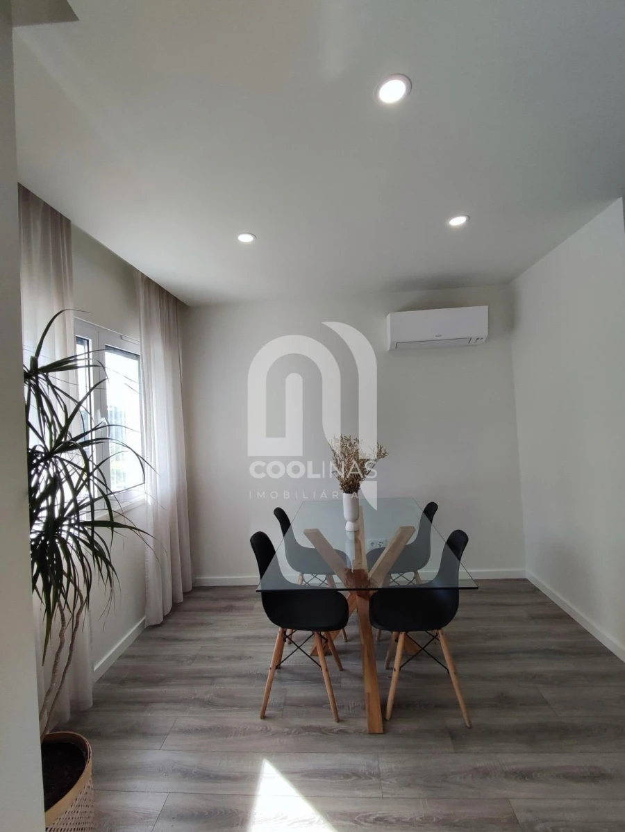 Apartamento T2 para Venda em Seixal, Arrentela e Aldeia de Paio Pires Foto 8