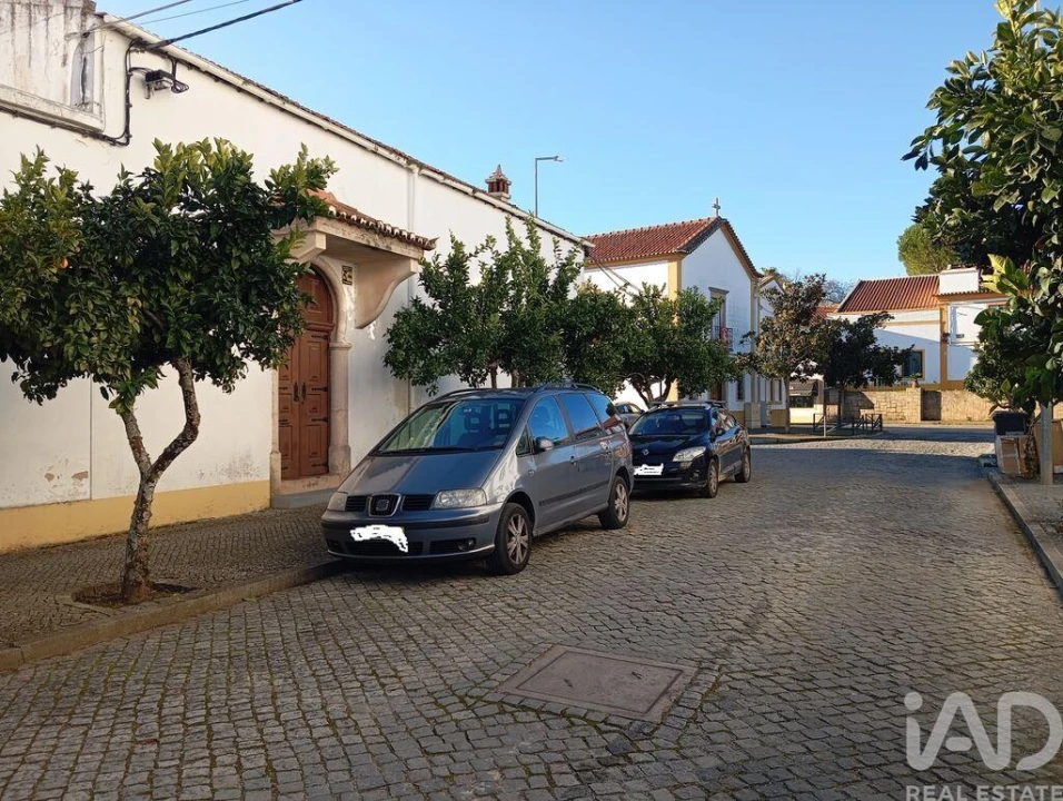 Moradia T3 para Venda em Alter do Chão Foto 23