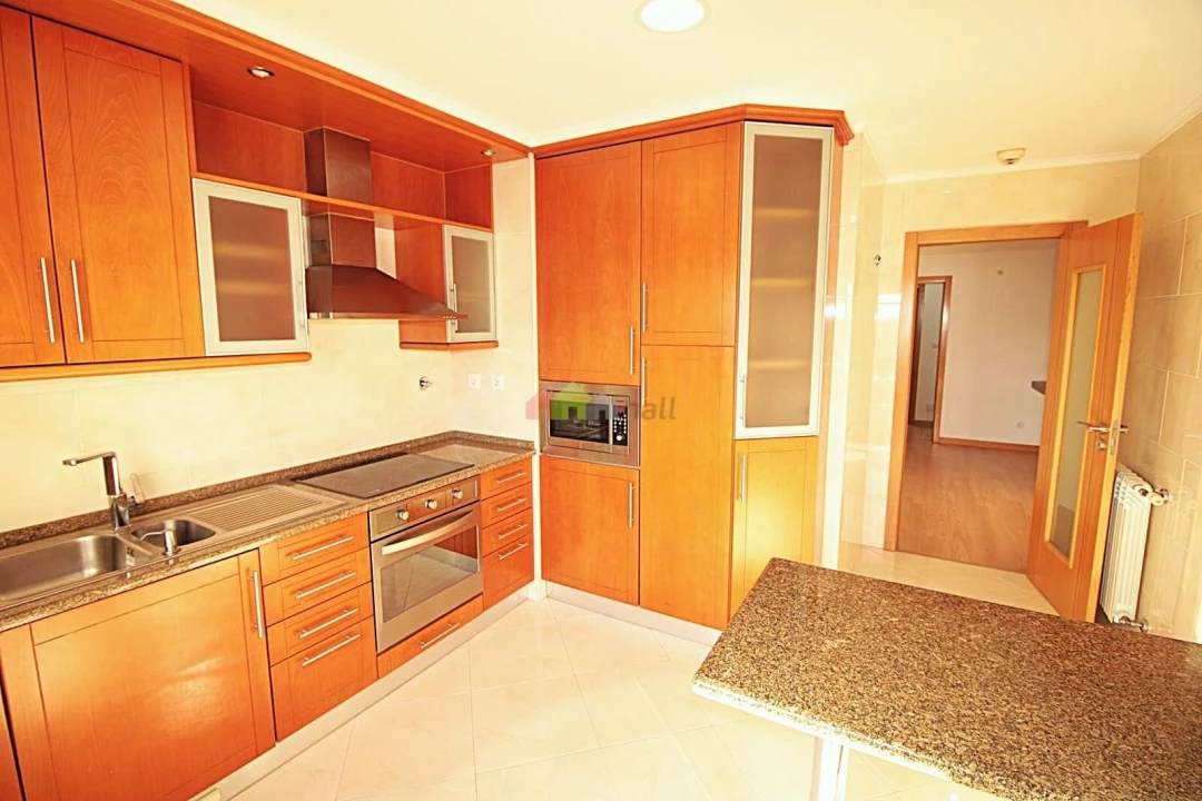 Apartamento T3 para Venda em Odivelas Foto 10