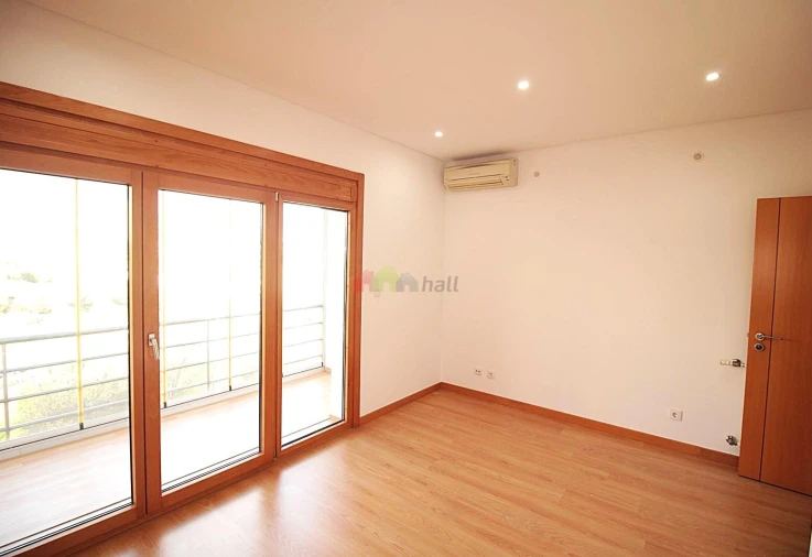 Apartamento T3 para Venda em Odivelas Foto 16