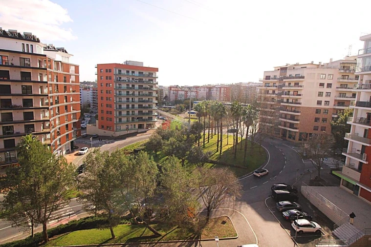 Apartamento T3 para Venda em Odivelas Foto 34