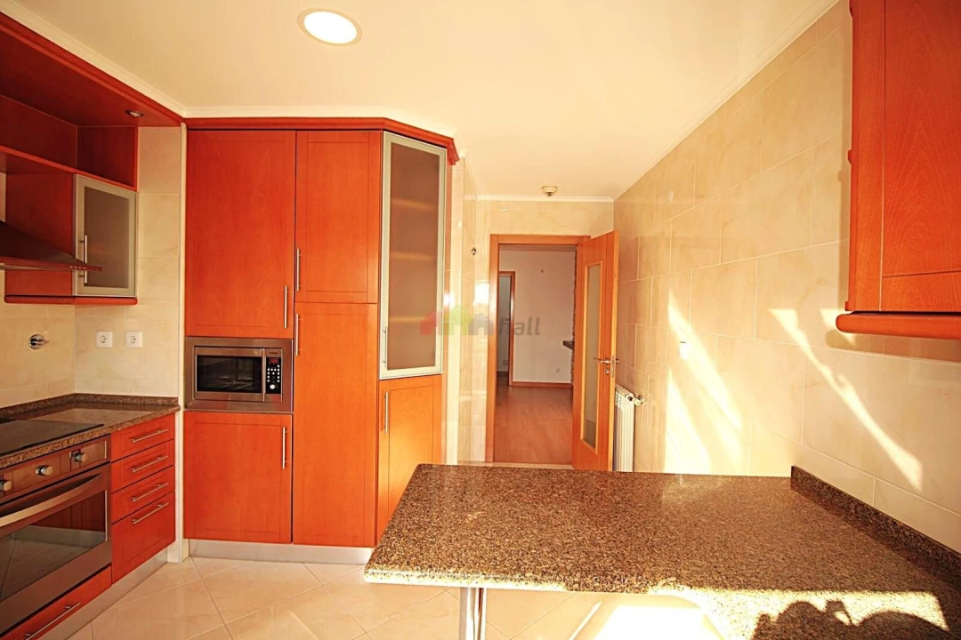 Apartamento T3 para Venda em Odivelas Foto 11