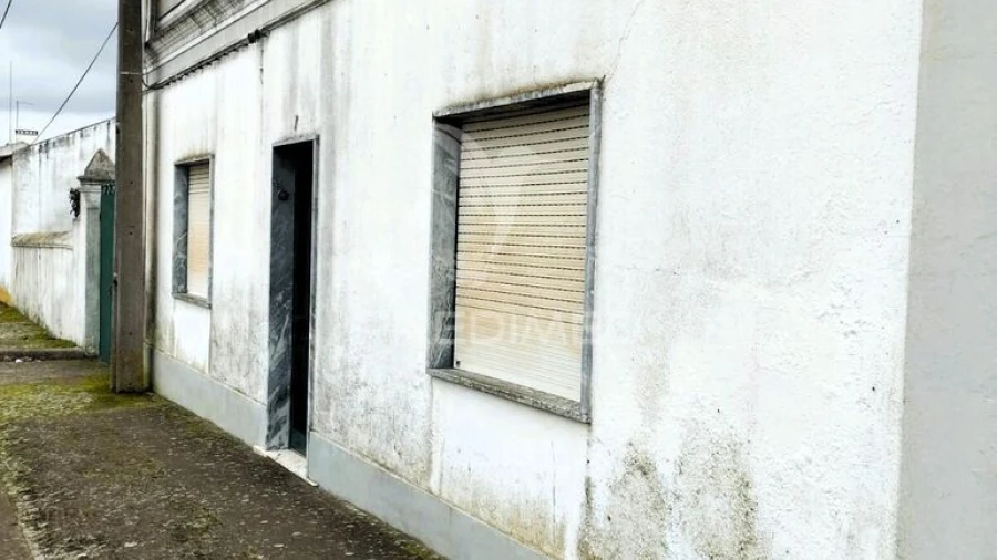 Moradia T4 para Venda em São Bento do Mato