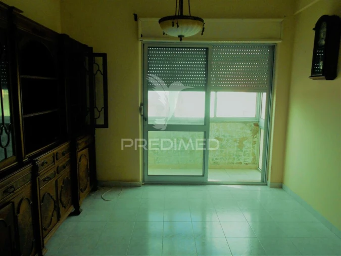 Apartamento T3 para Venda em Agualva e Mira-Sintra