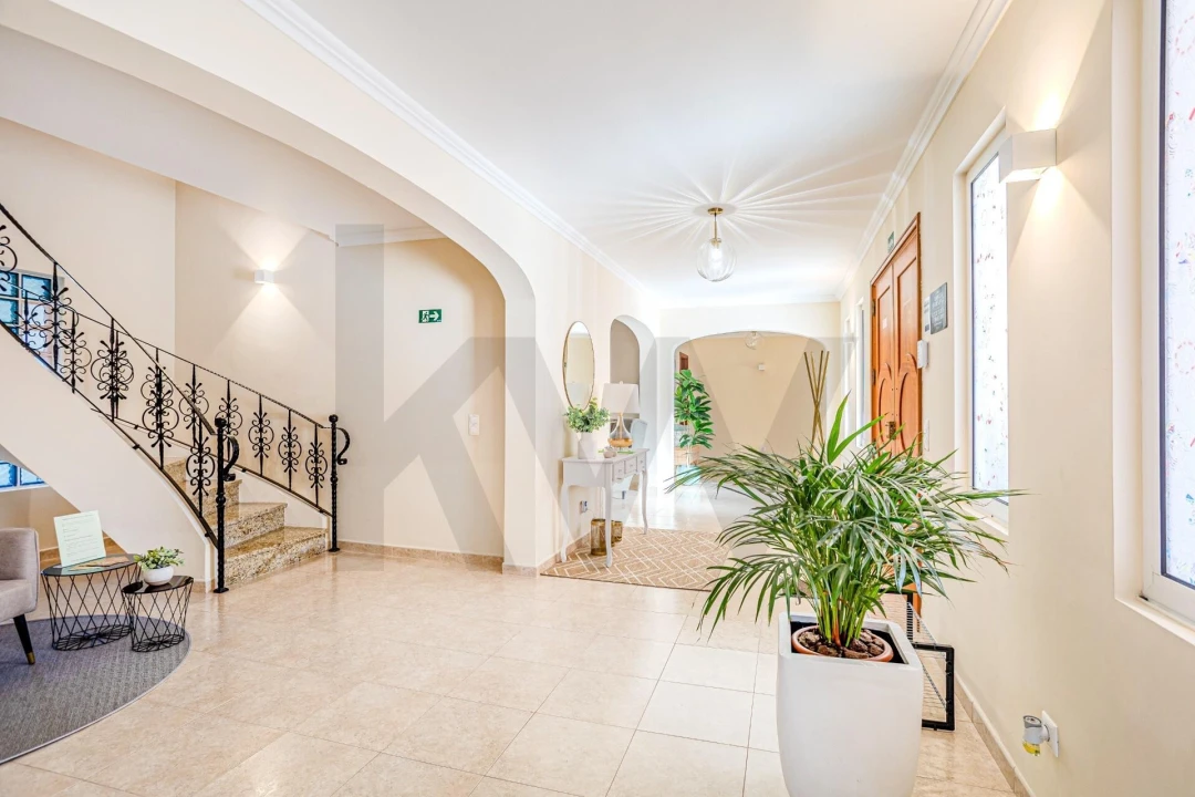 Moradia T7 para Venda em Fenais da Luz Foto 30