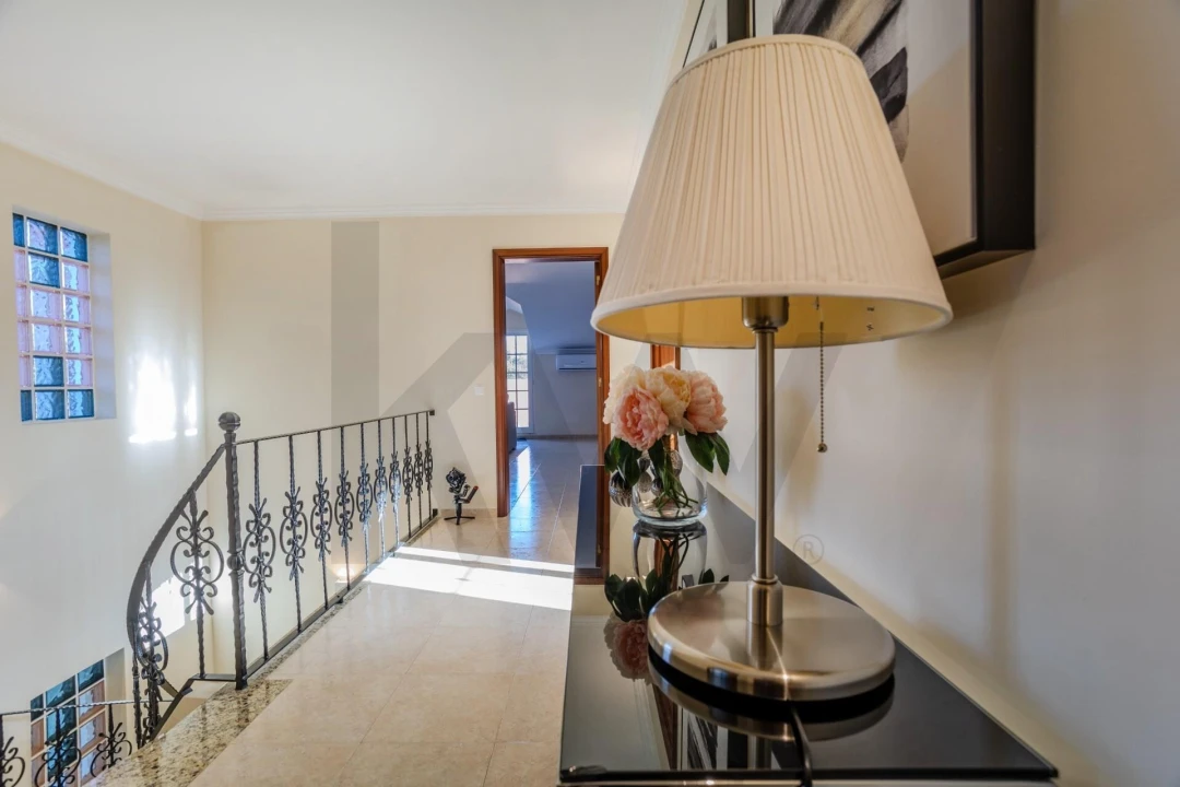 Moradia T7 para Venda em Fenais da Luz Foto 32