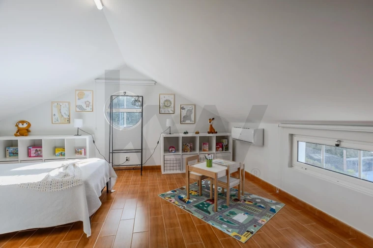 Moradia T7 para Venda em Fenais da Luz Foto 44