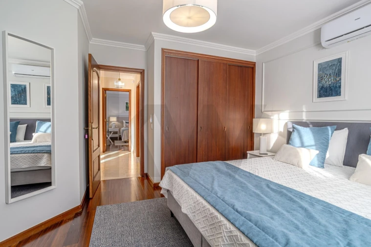 Moradia T7 para Venda em Fenais da Luz Foto 26