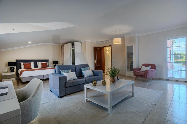 Moradia T7 para Venda em Fenais da Luz Foto 34