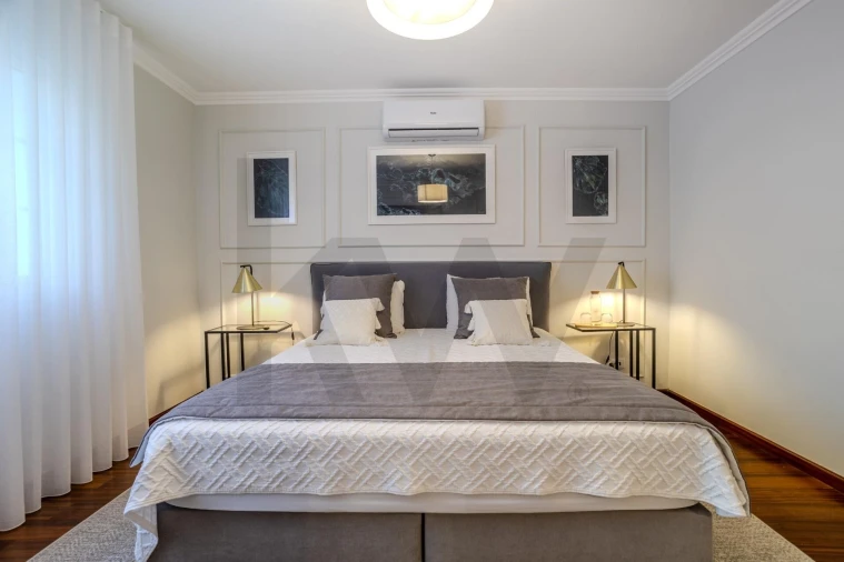 Moradia T7 para Venda em Fenais da Luz Foto 19