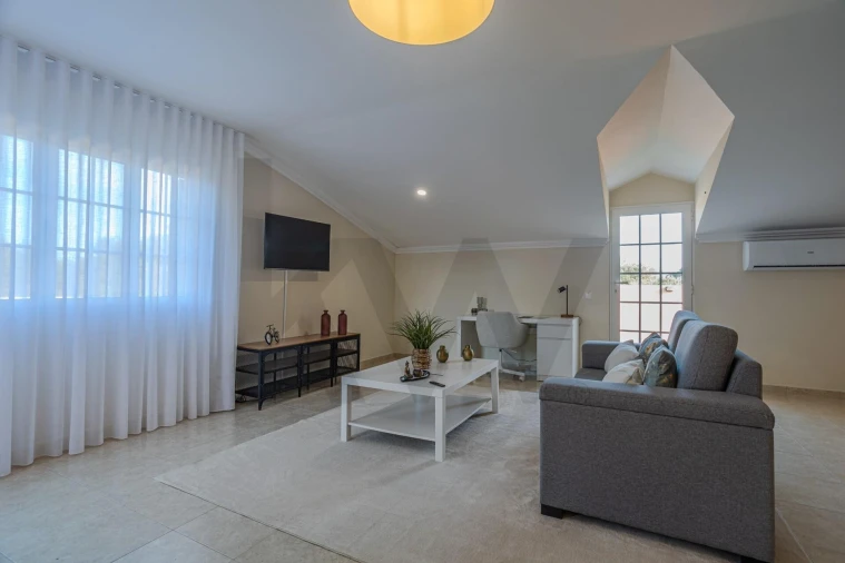 Moradia T7 para Venda em Fenais da Luz Foto 35