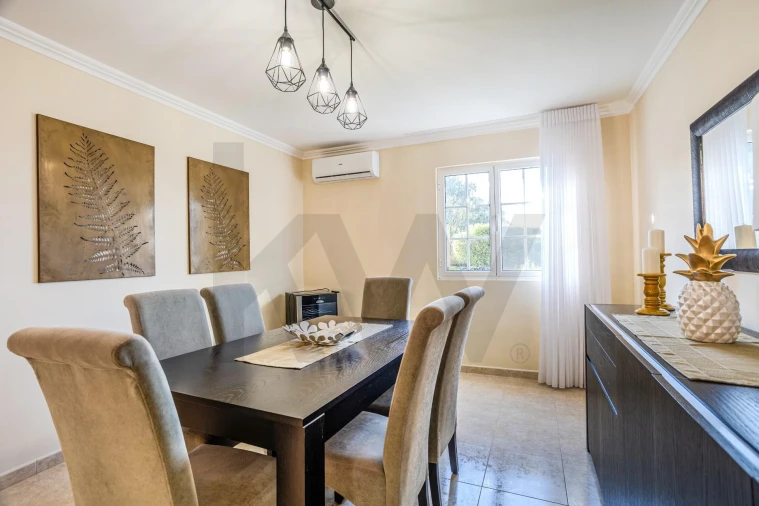 Moradia T7 para Venda em Fenais da Luz Foto 10