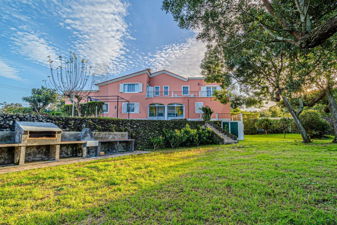 Moradia T7 para Venda em Fenais da Luz Foto 52