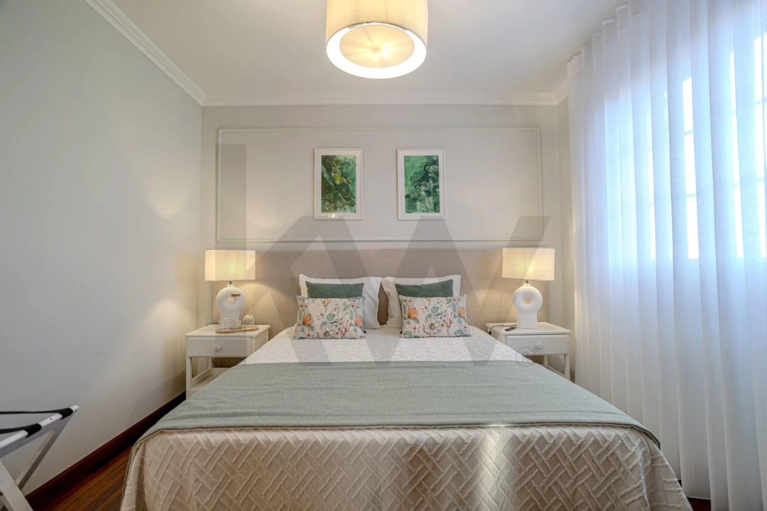 Moradia T7 para Venda em Fenais da Luz Foto 28