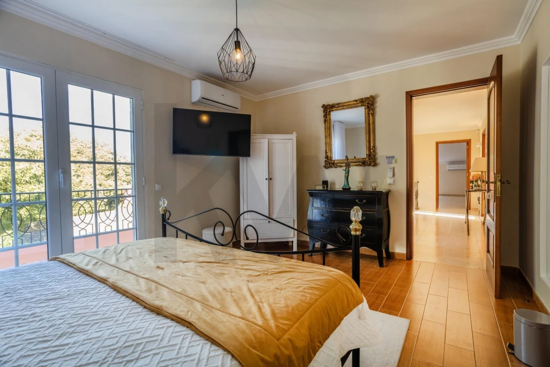 Moradia T7 para Venda em Fenais da Luz Foto 41