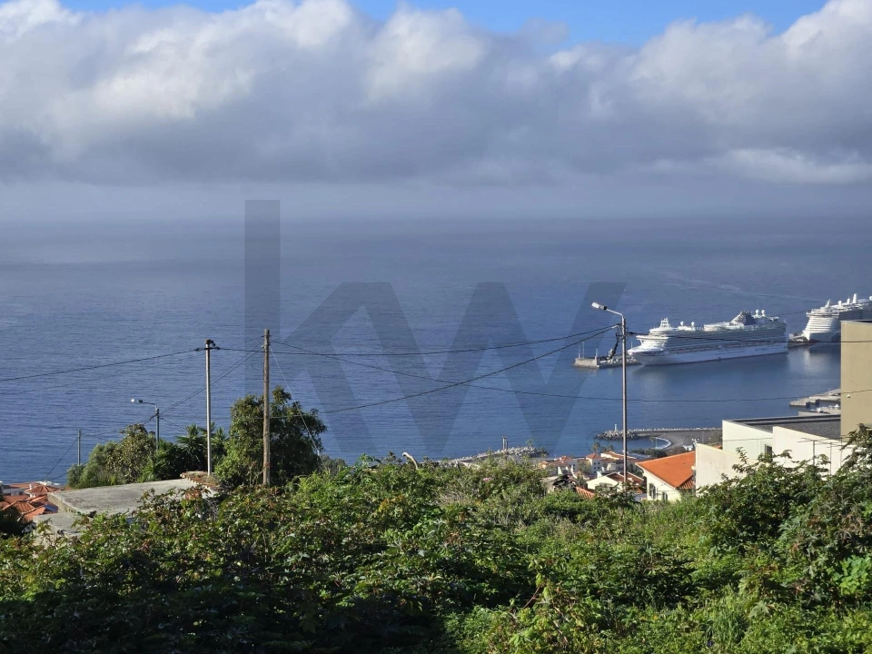 Terreno para Venda em Funchal (Santa Maria Maior) Foto 3