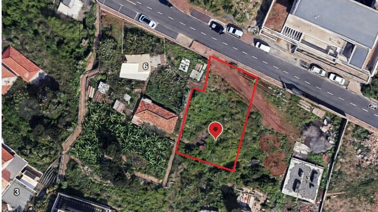 Terreno para Venda em Funchal (Santa Maria Maior) Foto 12