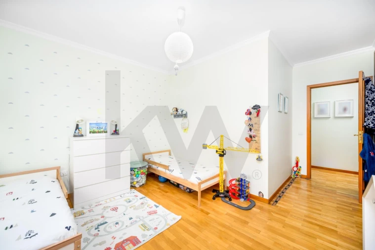 Apartamento T2 para Venda em Canelas Foto 13