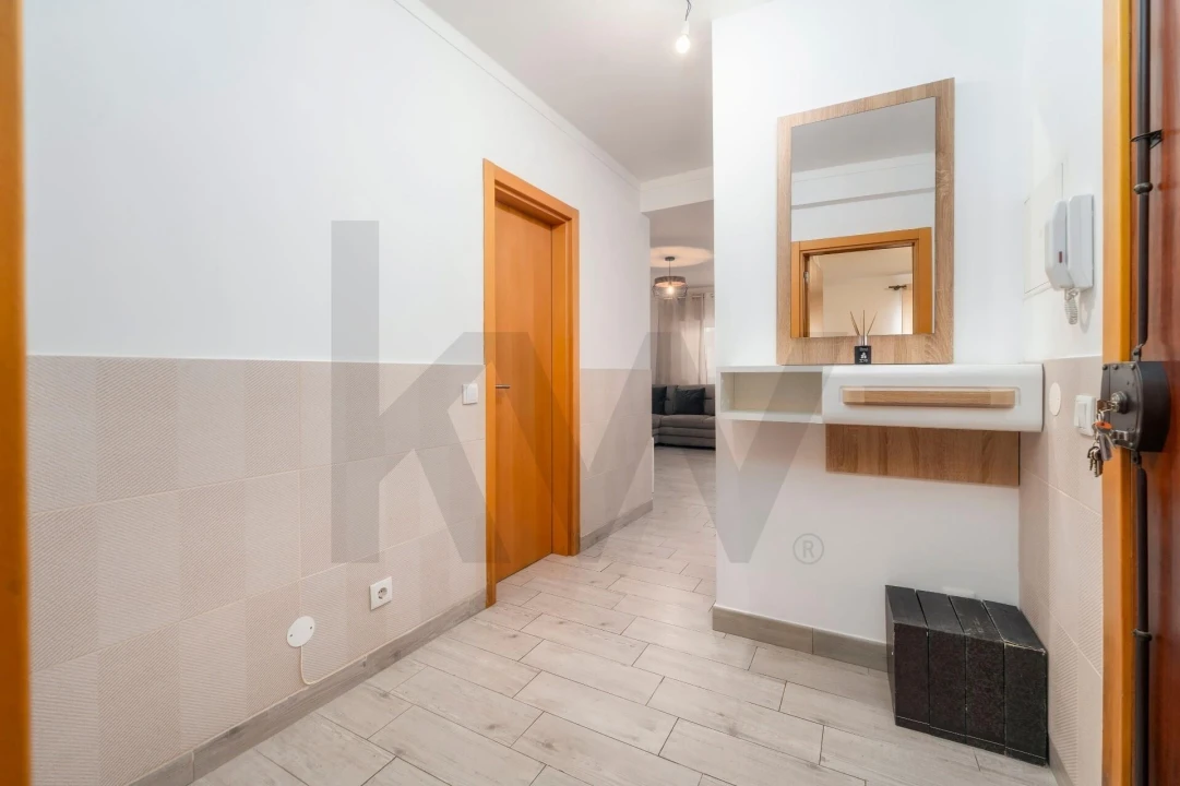 Apartamento T2 para Venda em Olhão Foto 18