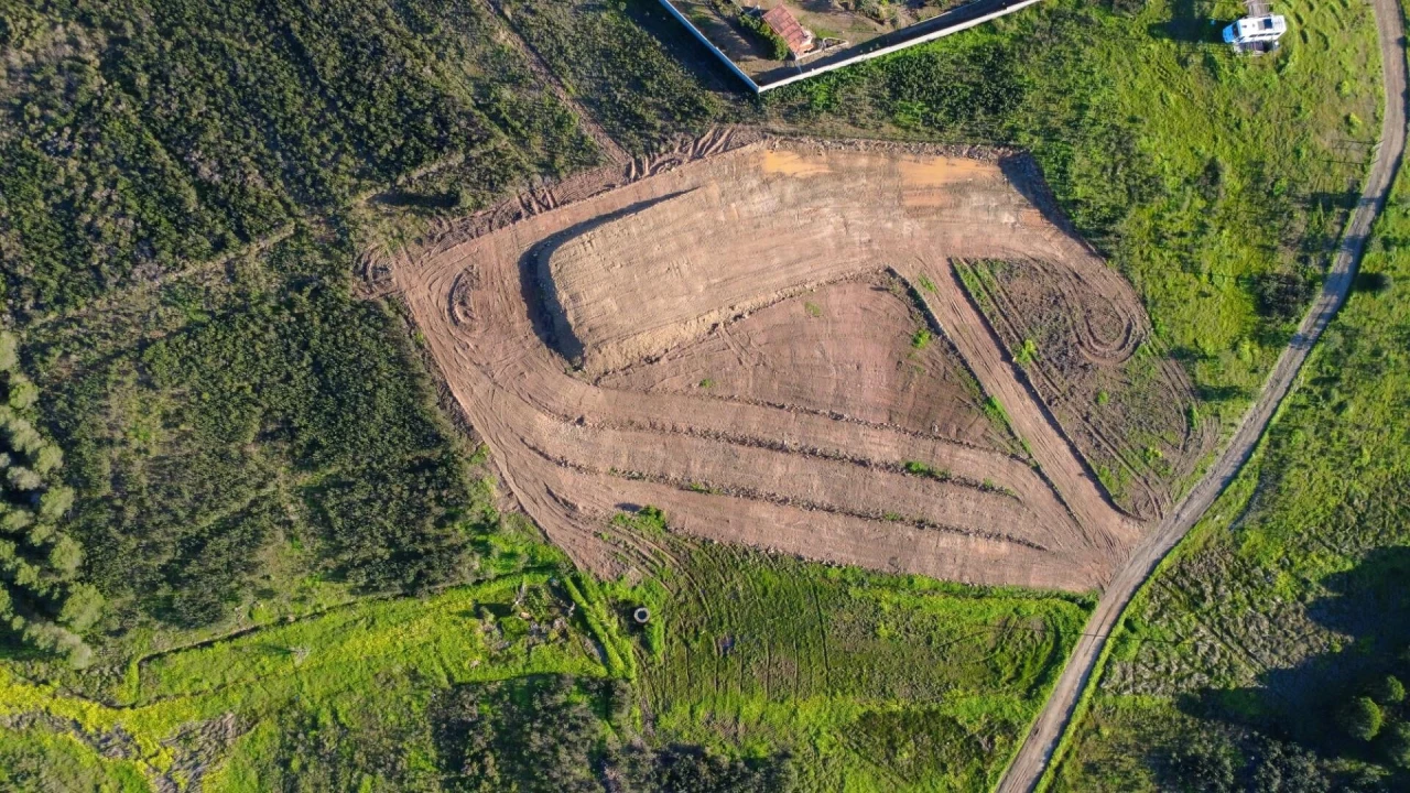 Terreno para Venda em Odeleite Foto 10