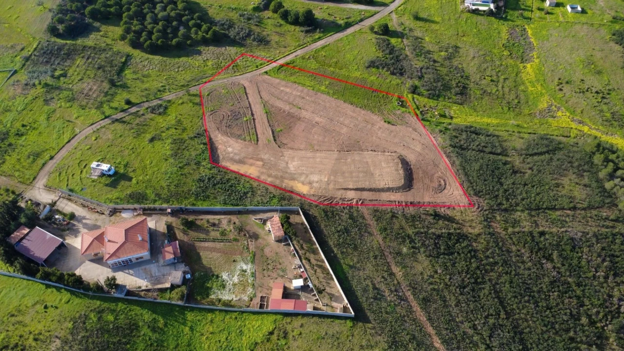 Terreno para Venda em Odeleite Foto 11