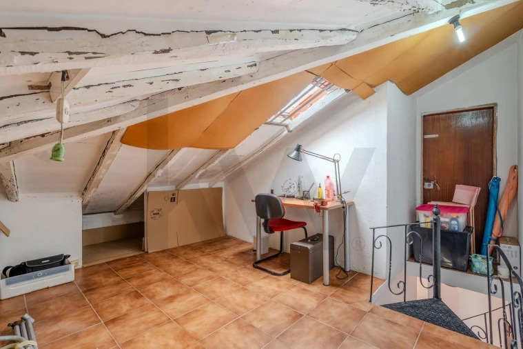 Apartamento T2 para Venda em Queluz e Belas Foto 34