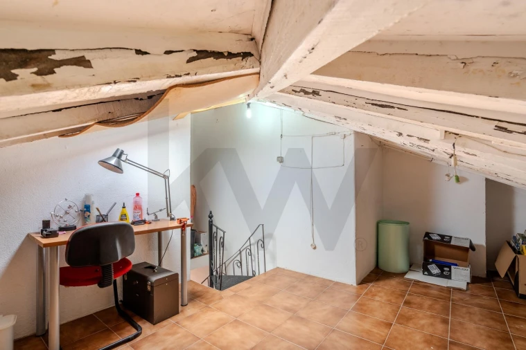 Apartamento T2 para Venda em Queluz e Belas Foto 36