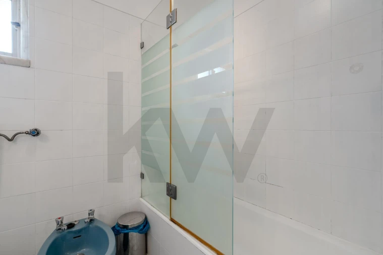 Apartamento T2 para Venda em Queluz e Belas Foto 26