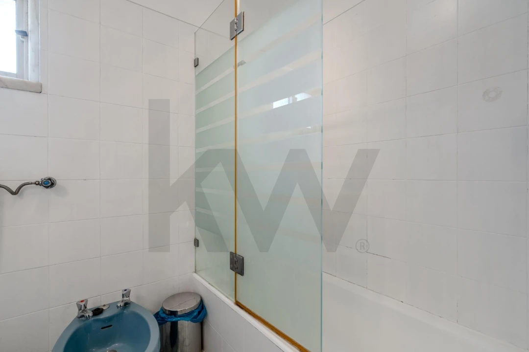 Apartamento T2 para Venda em Queluz e Belas Foto 26