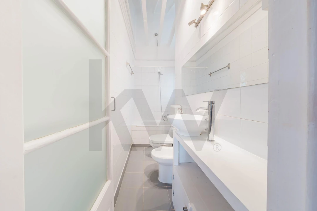 Apartamento T2 para Venda em Misericórdia Foto 13