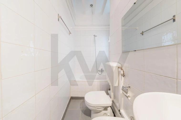 Apartamento T2 para Venda em Misericórdia Foto 14