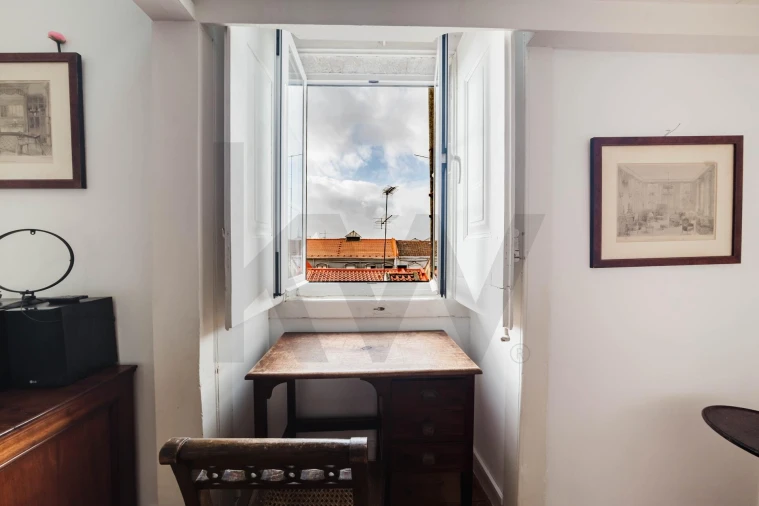 Apartamento T2 para Venda em Misericórdia Foto 24