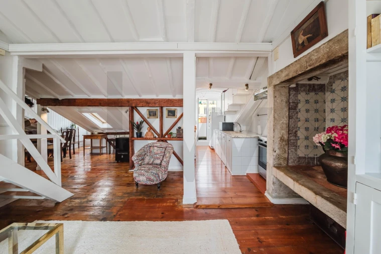 Apartamento T2 para Venda em Misericórdia Foto 8