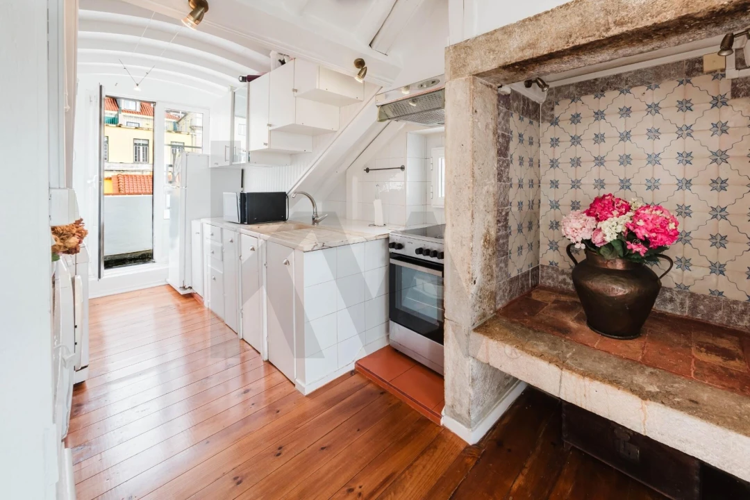 Apartamento T2 para Venda em Misericórdia Foto 9