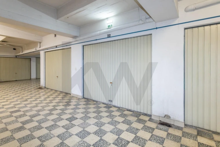 Apartamento T3 para Venda em Sesimbra (Castelo) Foto 38