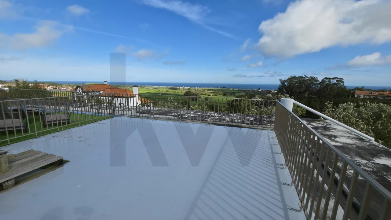 Apartamento T3 para Venda em Pico da Pedra Foto 26