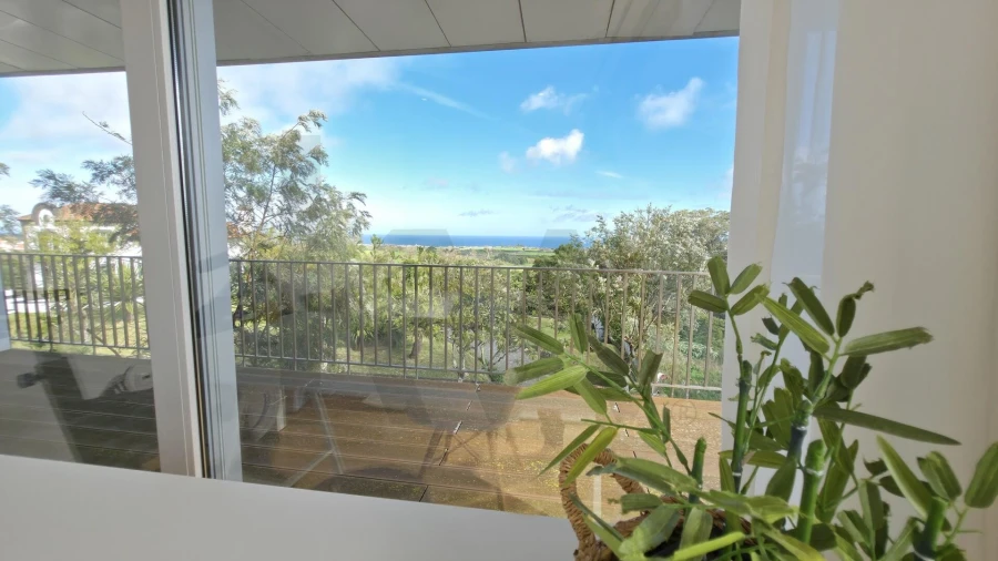 Apartamento T3 para Venda em Pico da Pedra Foto 20