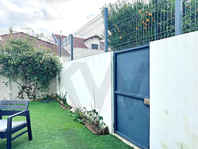 Moradia T3 para Arrendamento em Romeira e Várzea Foto 24