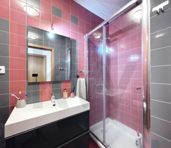 Moradia T3 para Arrendamento em Romeira e Várzea Foto 2